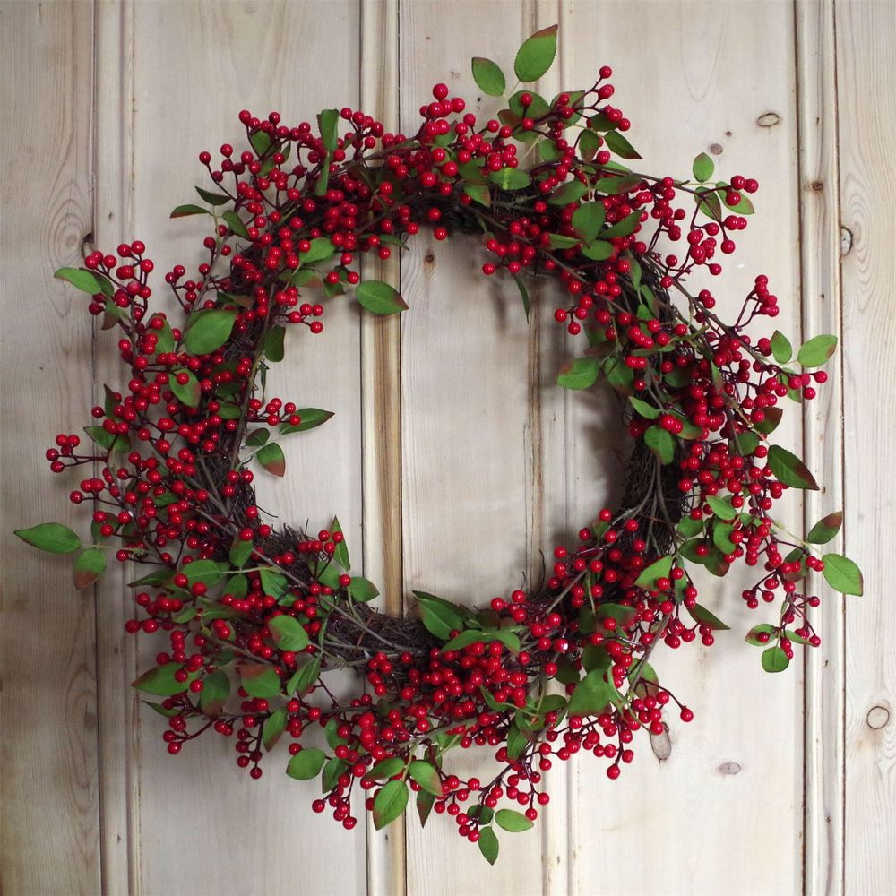 Red Berry Floristry Wreath